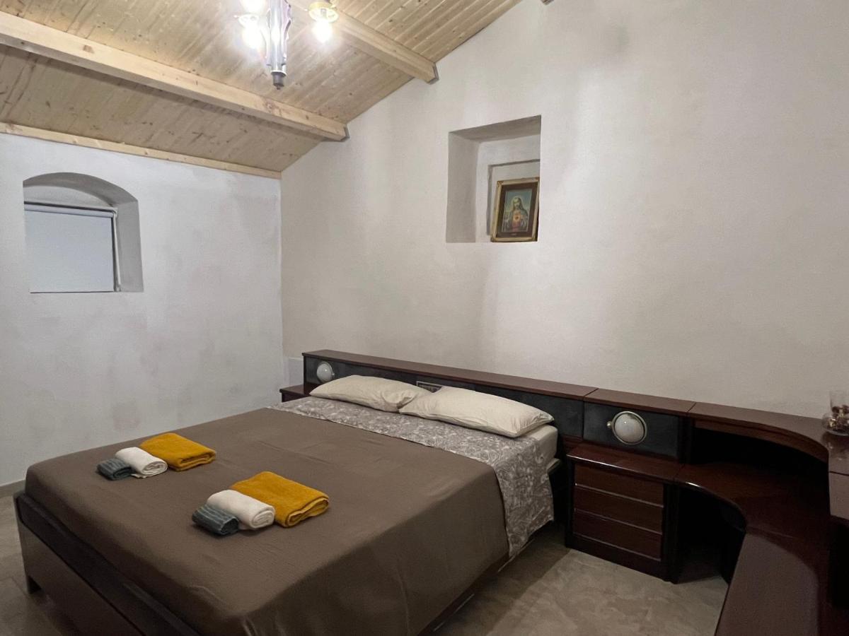 Bed and Breakfast Casa Di Mirto Chiaramonte Gulfi Exterior foto